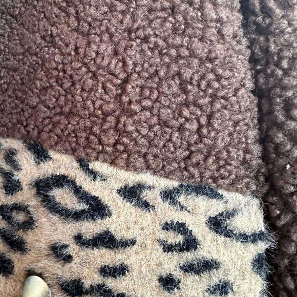 Anthropologie Vigoss Sherpa Leopard Jacket - Picture 4 of 7